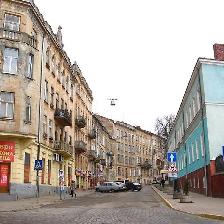 Mіні- Економ Апартаменти В Центральній Частині Львова Exterior foto