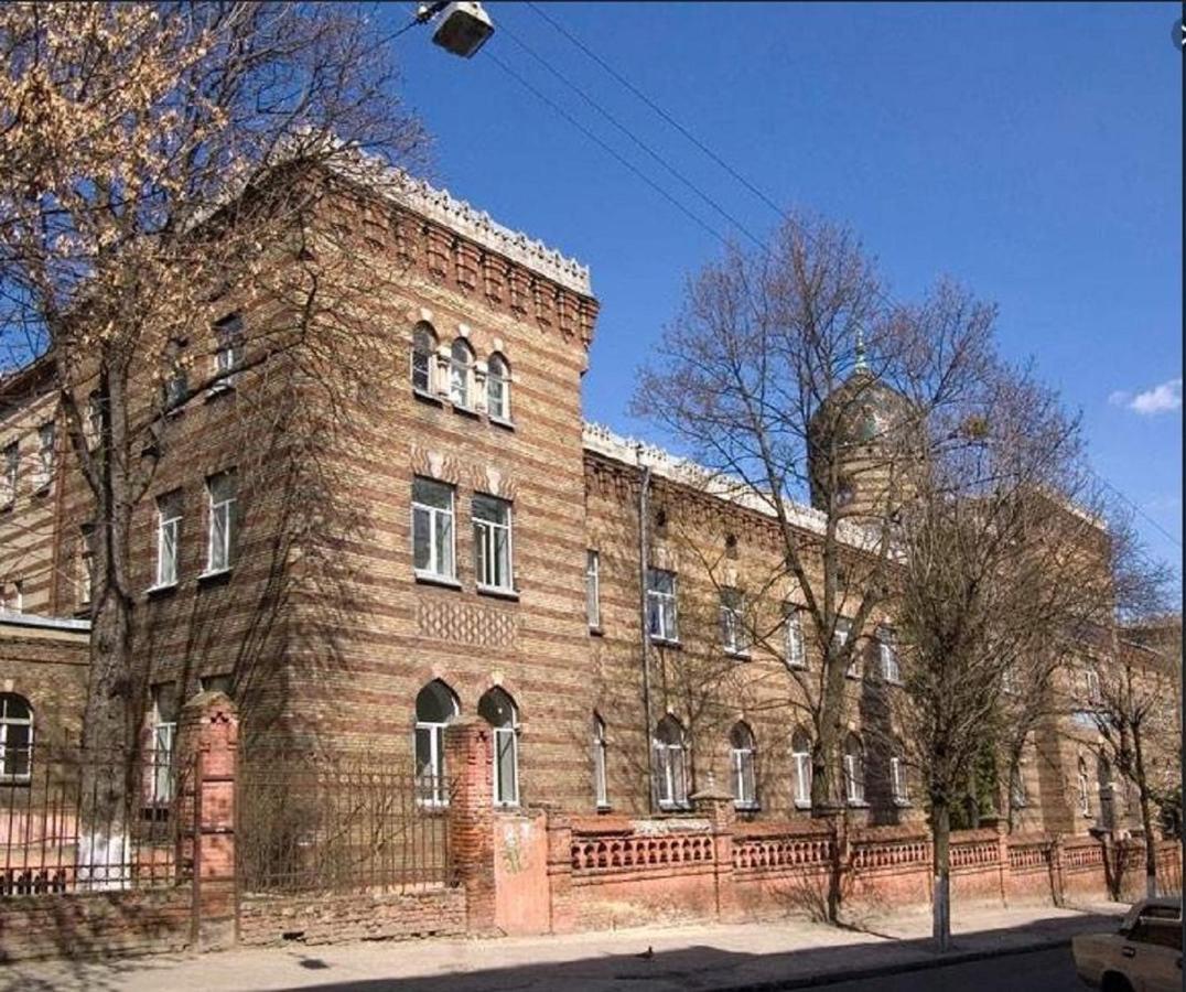 Mіні- Економ Апартаменти В Центральній Частині Львова Exterior foto
